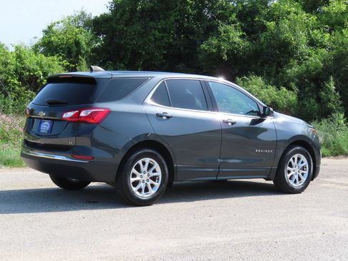 Used 2020 Chevrolet Equinox LT FWD image 3