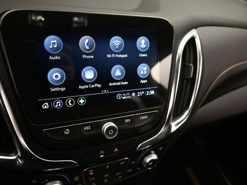 Certified 2024 Chevrolet Equinox Premier AWD/4WD image 20