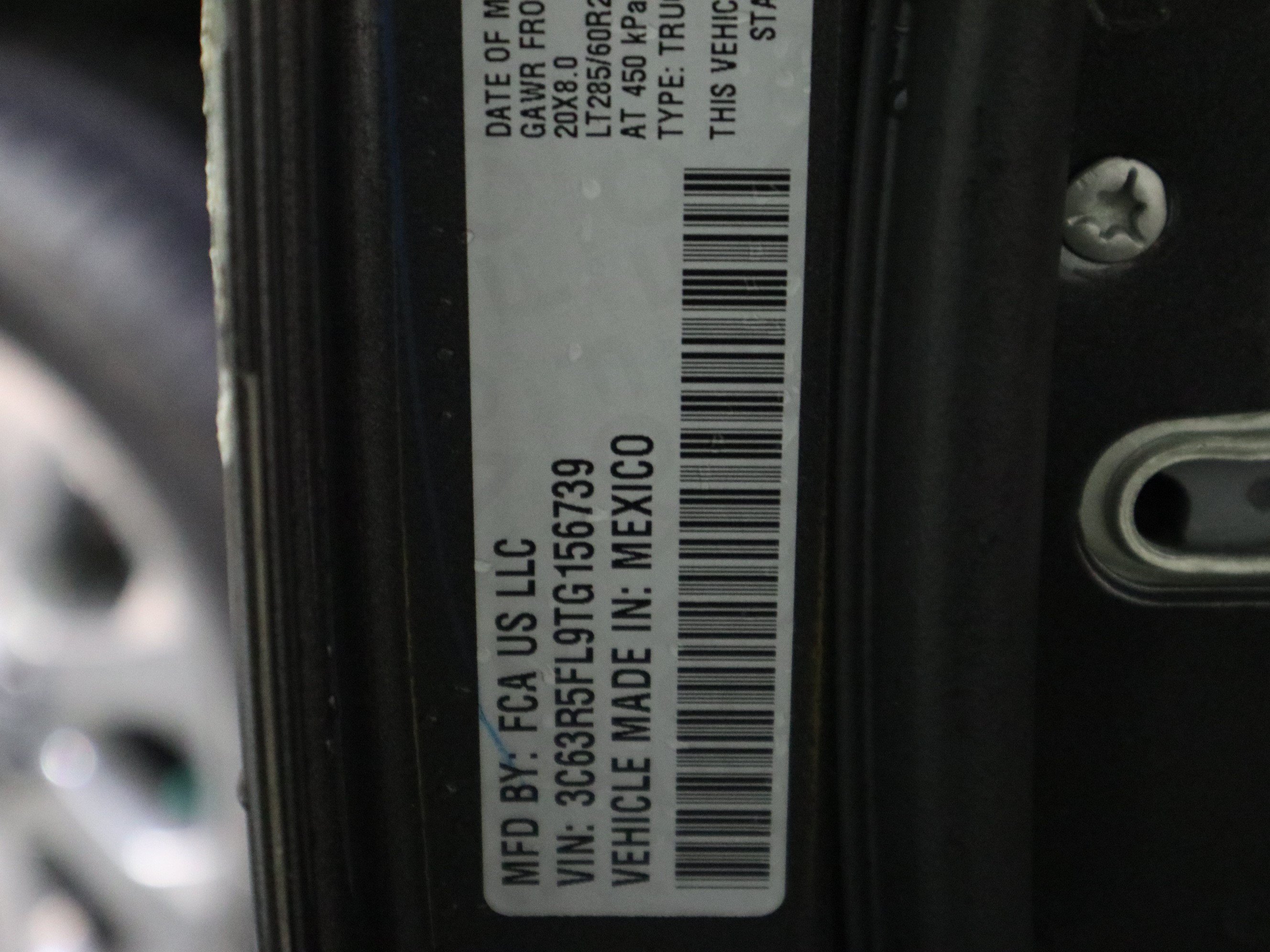 Used 2026 RAM 2500 Laramie AWD/4WD image 38