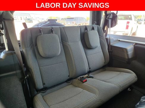 Used 2025 Jeep Wrangler Sport AWD/4WD image 22