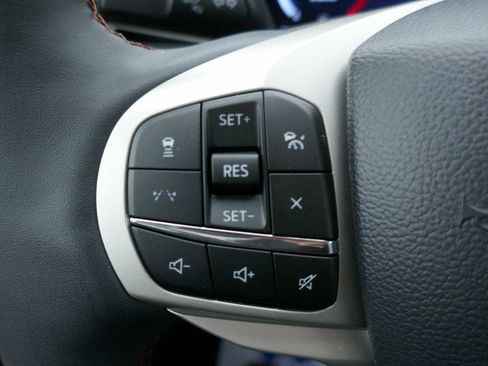 New 2026 Ford Explorer Active w/ Active Comfort Package AWD/4WD image 16