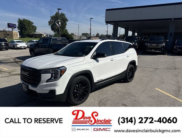 Used 2023 GMC Terrain SLT w/ Tech Package FWD image 1