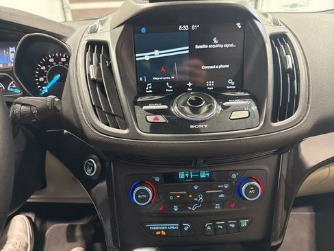 Used 2018 Ford Escape Titanium w/ Ford Safe & Smart Package AWD/4WD image 11