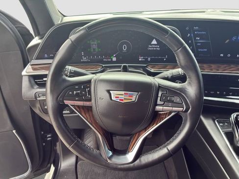 Used 2022 Cadillac Escalade Sport Platinum image 11