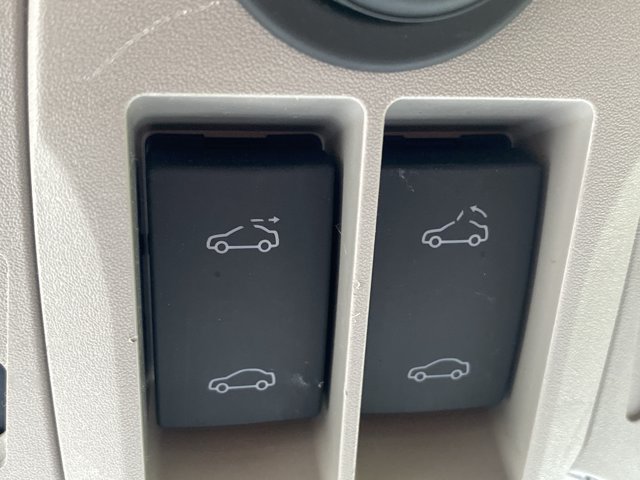 Used 2014 GMC Terrain SLT FWD image 23