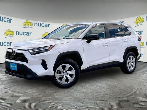 Certified 2025 Toyota RAV4 LE AWD/4WD image 3