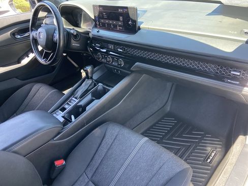 Used 2023 Honda Accord Sport image 24