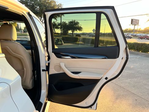 Used 2018 BMW X1 sDrive28i image 20