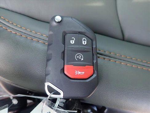 New 2026 Jeep Gladiator Mojave image 26