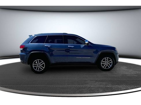 Used 2021 Jeep Grand Cherokee Limited w/ Sun & Sound Group AWD/4WD image 15