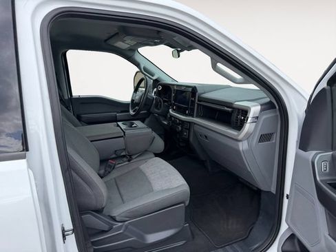 Used 2025 Ford F250 XLT AWD/4WD image 15