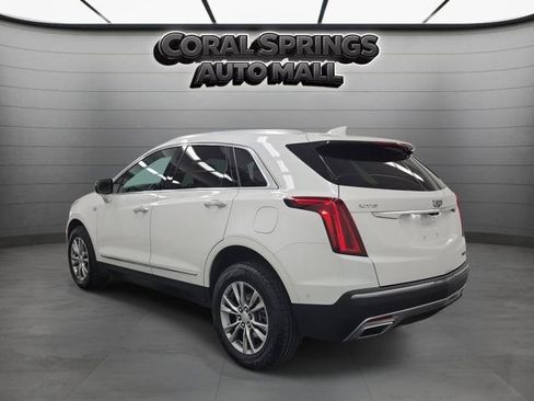 Used 2022 Cadillac XT5 Premium Luxury w/ Technology Package FWD image 4