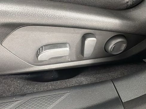 New 2026 Subaru Outback Premium image 11