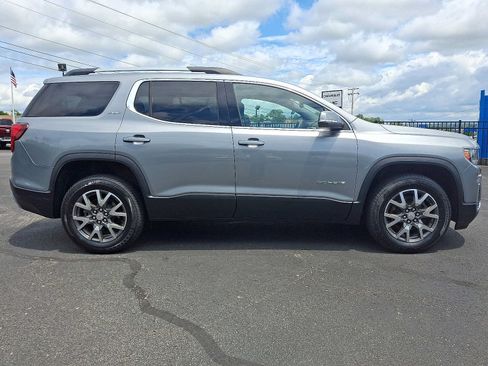 Used 2023 GMC Acadia SLE w/ Driver Convenience Package AWD/4WD image 8