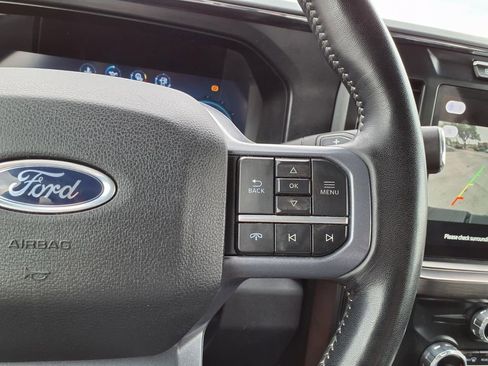 Used 2023 Ford F250 Lariat w/ Lariat Ultimate Package AWD/4WD image 35