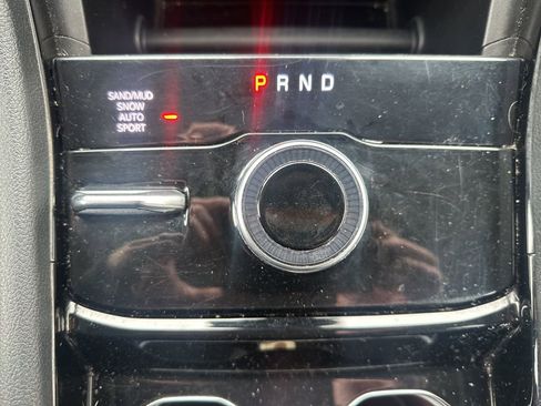 Used 2023 Jeep Grand Cherokee Limited image 19