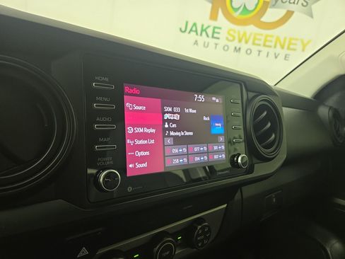 Used 2020 Toyota Tacoma SR AWD/4WD image 19