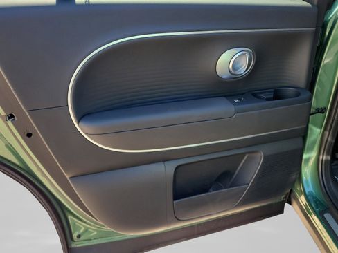 New 2026 Hyundai Ioniq 9 SEL image 28