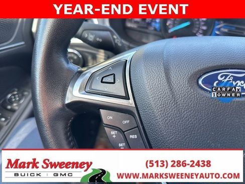 Used 2022 Ford Edge Titanium image 11