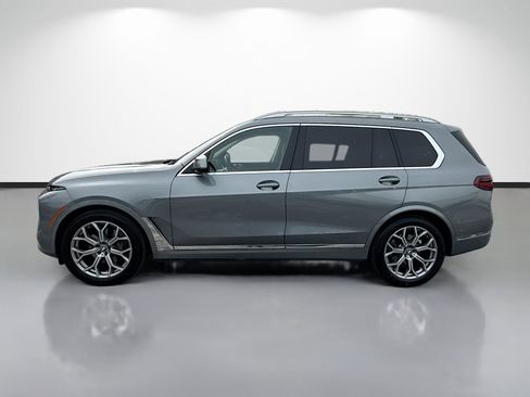 Used 2025 BMW X7 xDrive40i AWD/4WD image 6