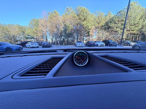 Used 2016 Porsche Panamera Edition image 24