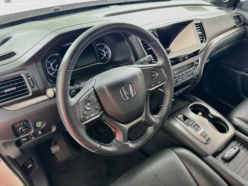 Used 2023 Honda Passport EX-L image 13