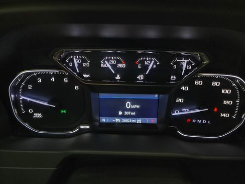 Used 2023 GMC Sierra 2500 SLE w/ SLE Convenience Package image 10