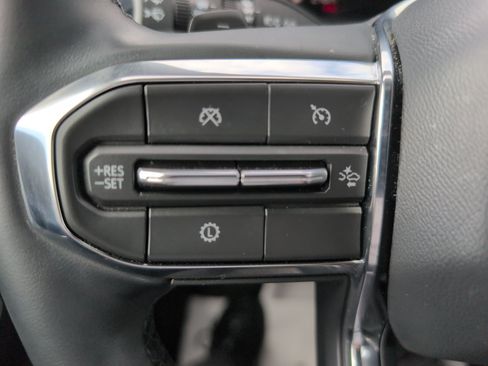 Used 2025 GMC Acadia Elevation FWD image 24