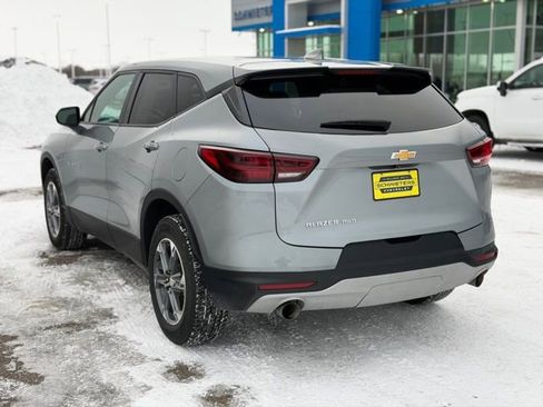 Used 2025 Chevrolet Blazer LT image 5