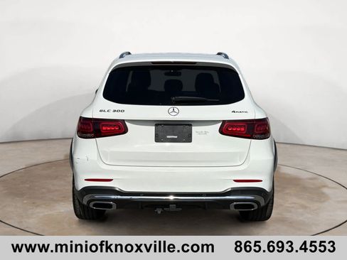 Used 2021 Mercedes-Benz GLC 300 4MATIC image 4