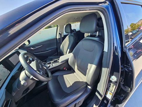 Used 2024 Kia EV6 Light RWD image 21