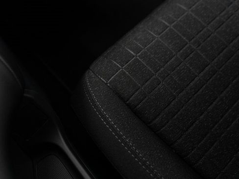 New 2026 Honda HR-V LX image 26