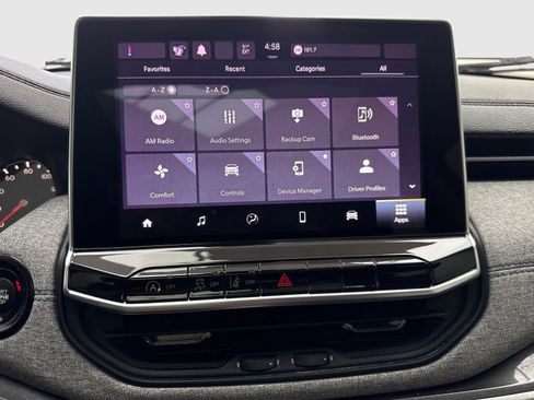 Used 2022 Jeep Compass Latitude w/ Sun and Sound Group AWD/4WD image 28