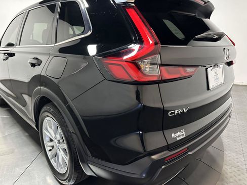 Certified 2025 Honda CR-V EX image 10
