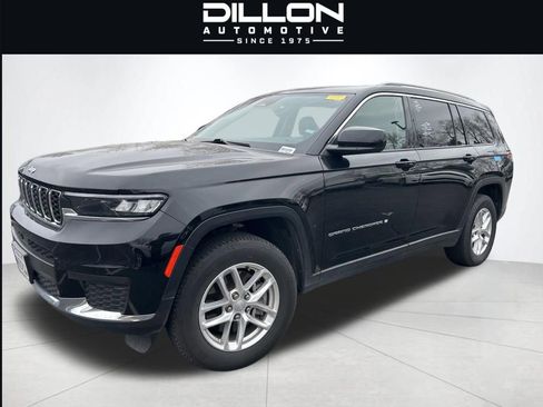 Used 2023 Jeep Grand Cherokee L Laredo AWD/4WD image 13