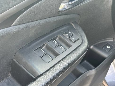 Used 2017 Honda Ridgeline RTL image 17