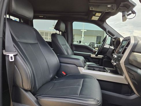 Used 2022 Ford F250 Lariat w/ Tremor Off-Road Package AWD/4WD image 22