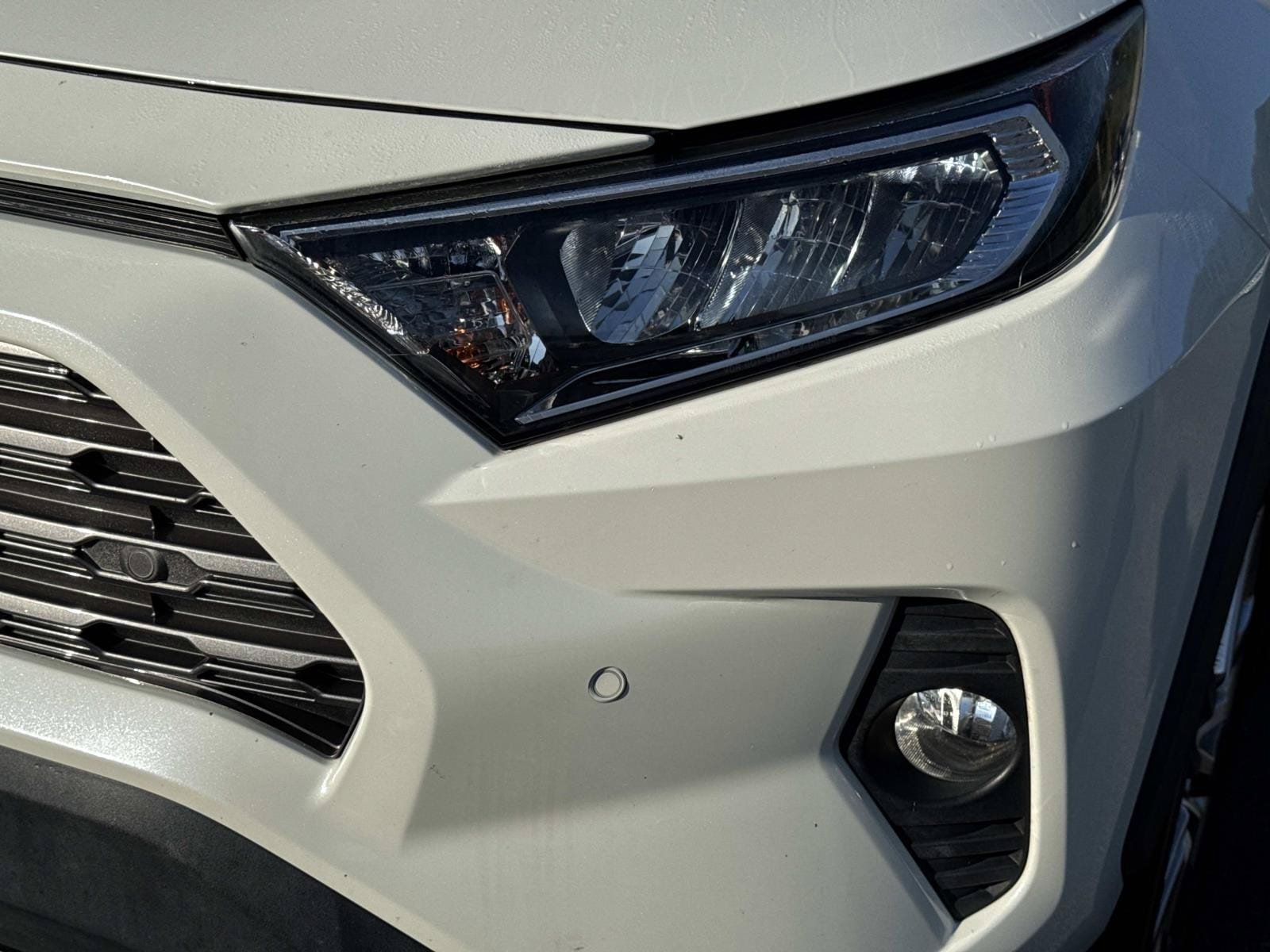 Used 2019 Toyota RAV4 Limited w/ Advanced Technology Package AWD/4WD image 9