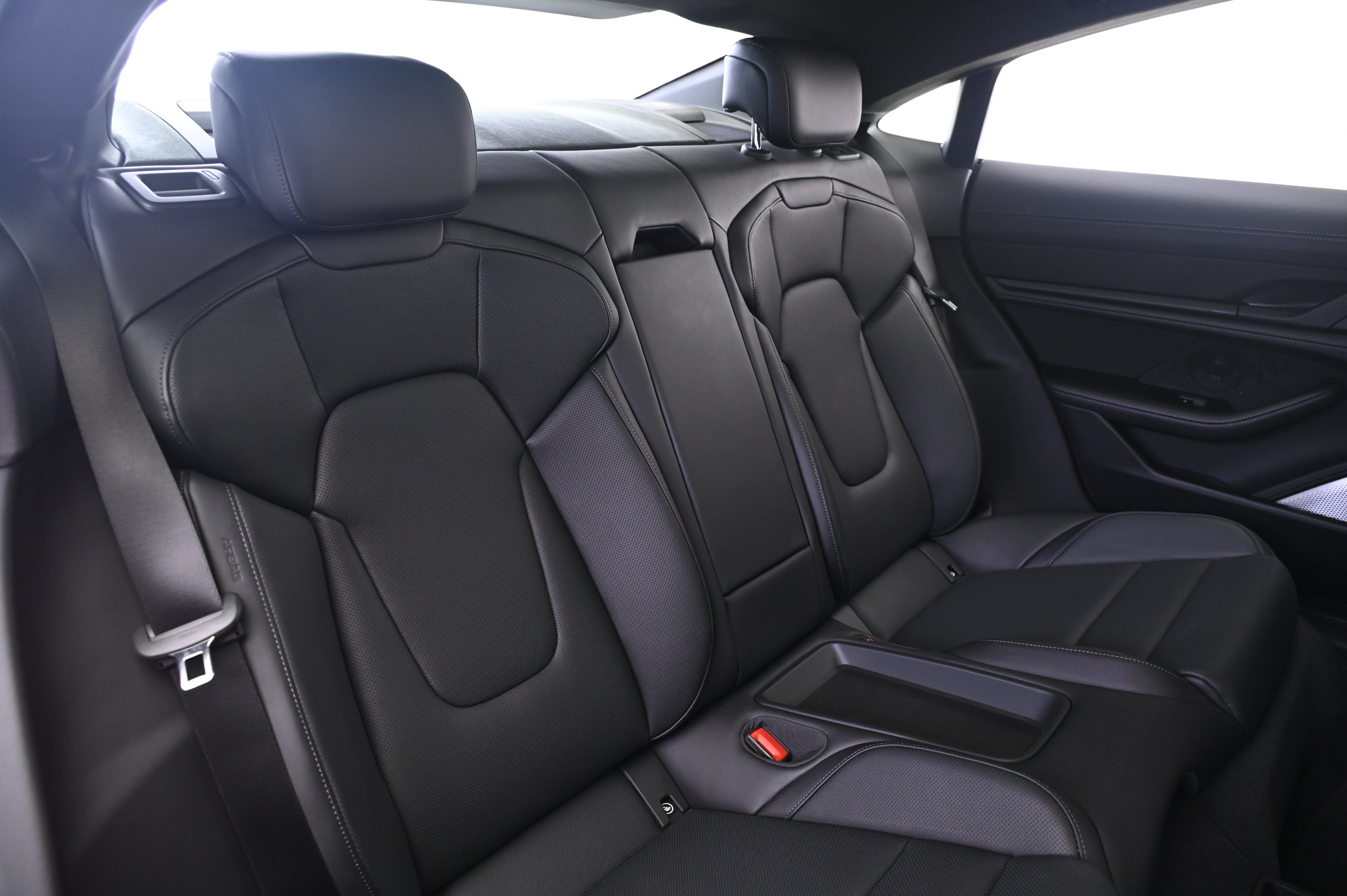 Certified 2025 Porsche Taycan Turbo GT AWD/4WD image 20