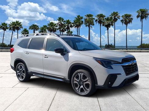 Certified 2026 Subaru Ascent Limited image 2