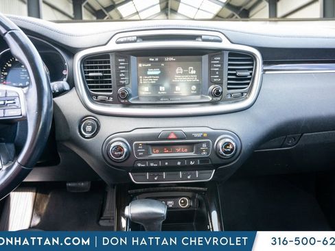 Used 2019 Kia Sorento EX FWD image 9