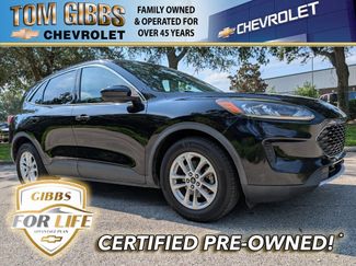 Used 2020 Ford Escape SE image 1