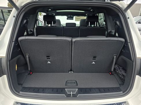 New 2026 Mercedes-Benz GLB 250 4MATIC image 10