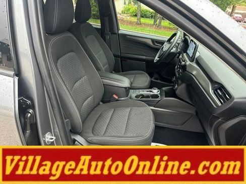 Used 2023 Ford Escape Active AWD/4WD image 43