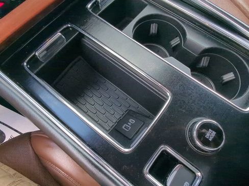 Used 2021 Lincoln Aviator Reserve w/ Elements Package Plus AWD/4WD image 18