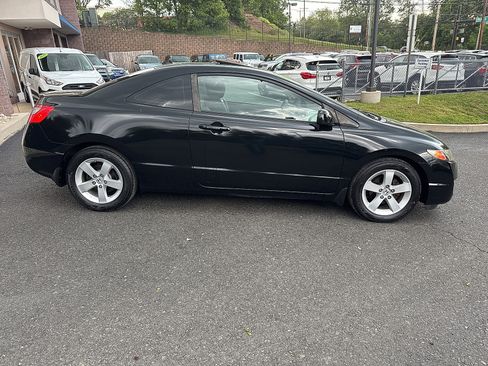 Used 2011 Honda Civic EX-L image 3
