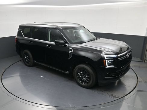 Used 2025 Nissan Armada SV AWD/4WD image 28