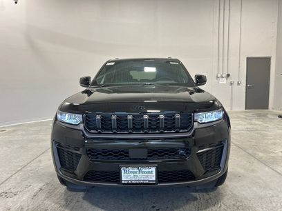 New 2026 Jeep Grand Cherokee Altitude