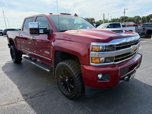 Used 2018 Chevrolet Silverado 3500 High Country w/ Duramax Plus Package AWD/4WD image 7