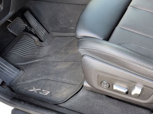 Certified 2023 BMW X3 sDrive30i w/ Premium Package image 17